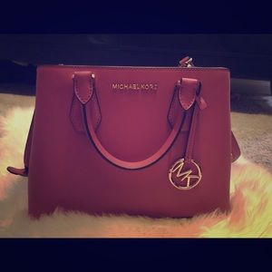 MICHEAL Micheal Kors Camille Satchel